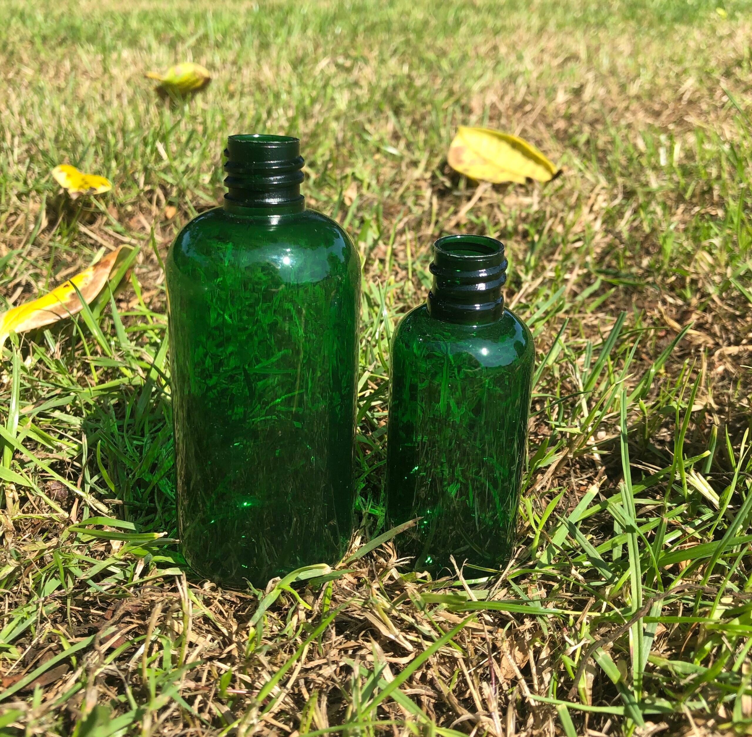 100 ml Green Plastic (PETG) Bottles with spray