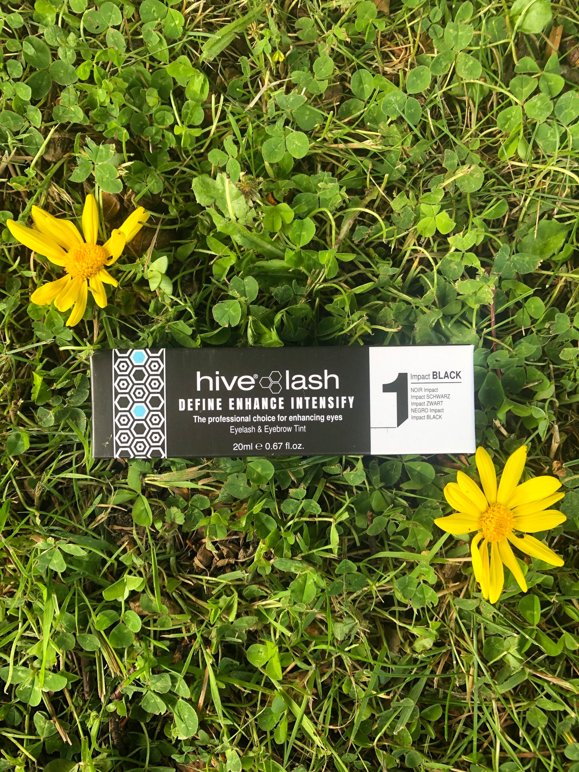 Hive Waxing and Eyelash/Eyebrow Tinting Kit